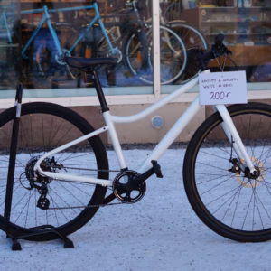 White AX pyörä (käytetty)